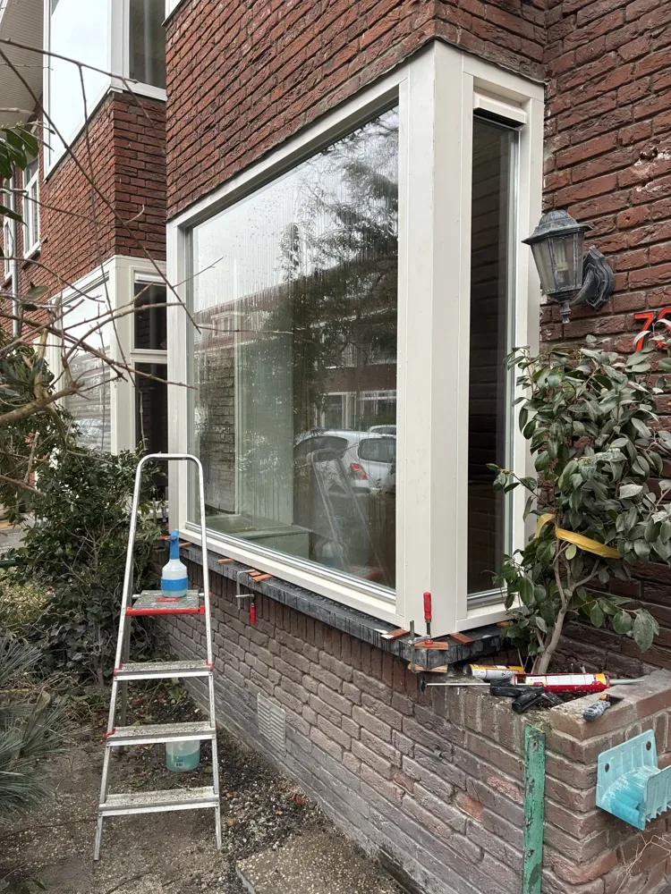Kozijn met houtrot vernieuwd, foto 6 van 8