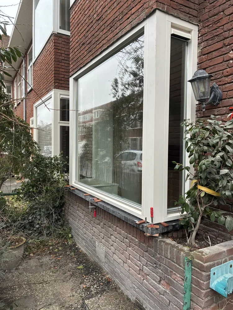 Kozijn met houtrot vernieuwd, foto 8 van 8